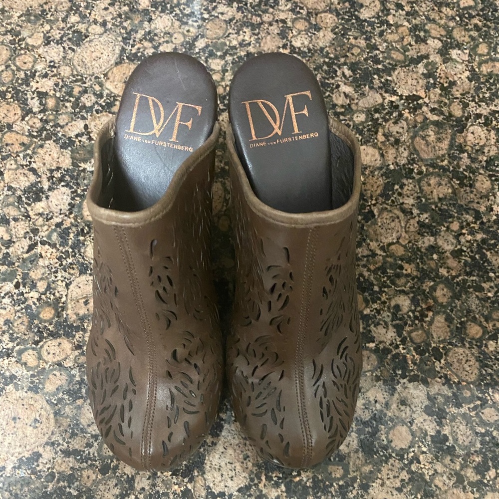 DVF Brown Leather Cut Ode Wedge Mules Size 5.5M